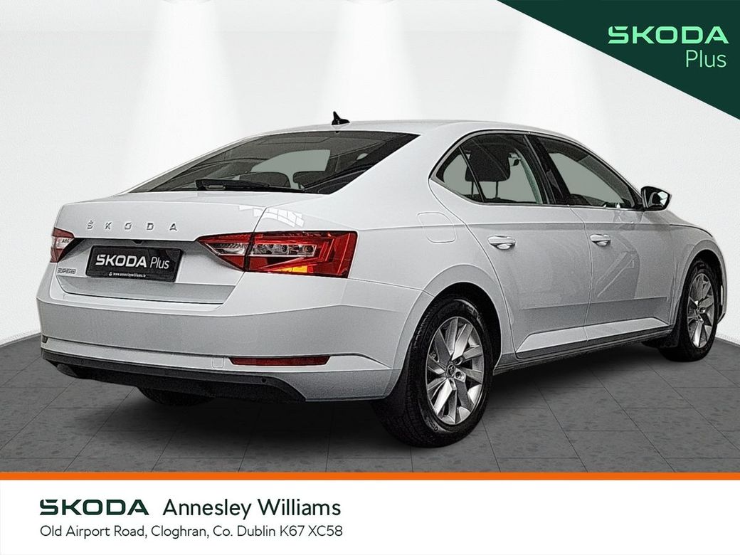2025 Skoda Superb