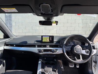 2017 Audi A4
