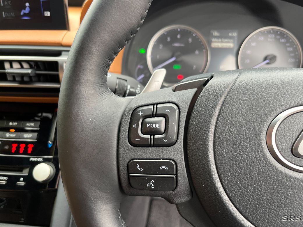 2021 Lexus IS 300h