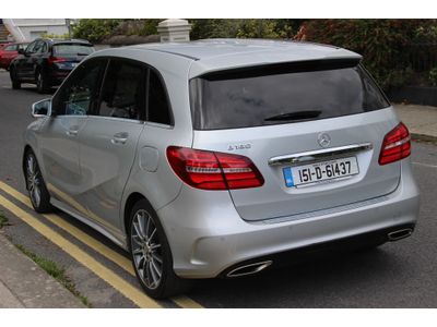 2015 Mercedes-Benz B 180