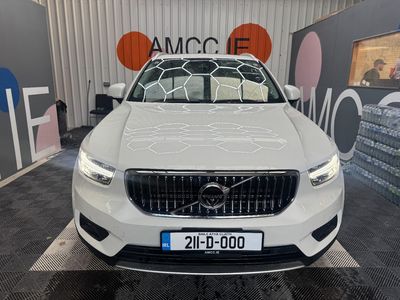 2021 Volvo XC40