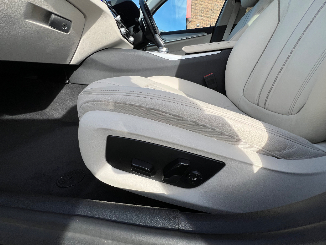 2021 BMW 5 Series