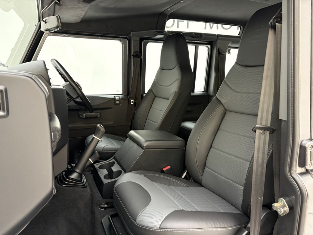 2015 Land Rover Defender