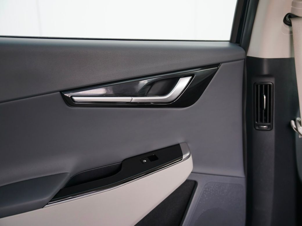 2023 Kia EV6
