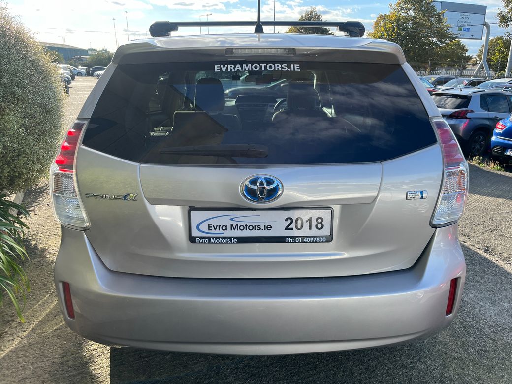 2018 Toyota Prius Alpha