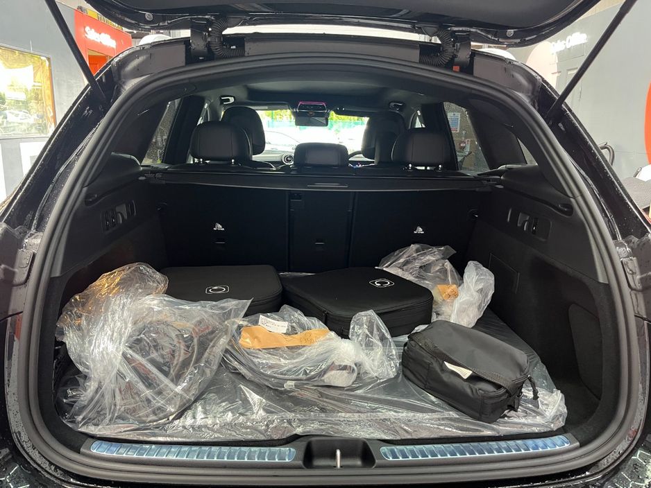 2024 Mercedes-Benz GLC Class