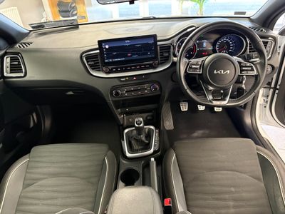 2023 Kia Ceed