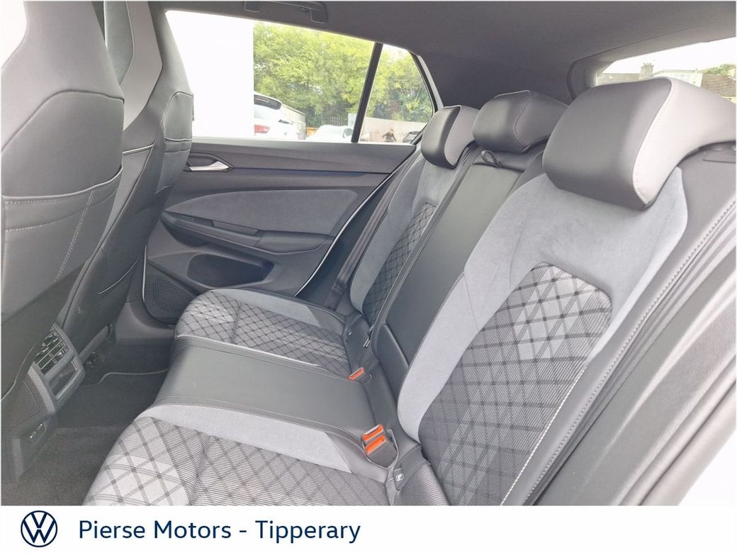 2024 Volkswagen Golf