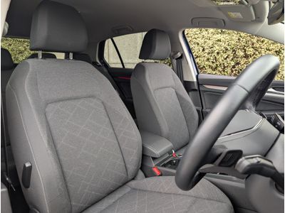 2024 Volkswagen Golf