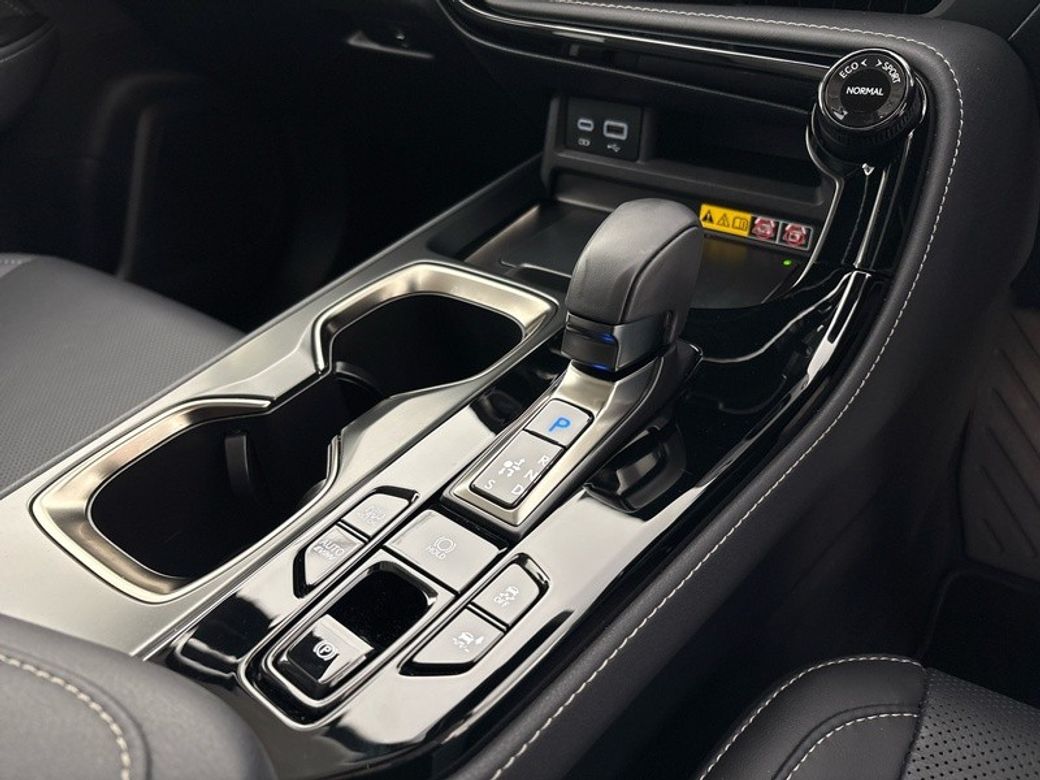 2025 Lexus NX 450H+