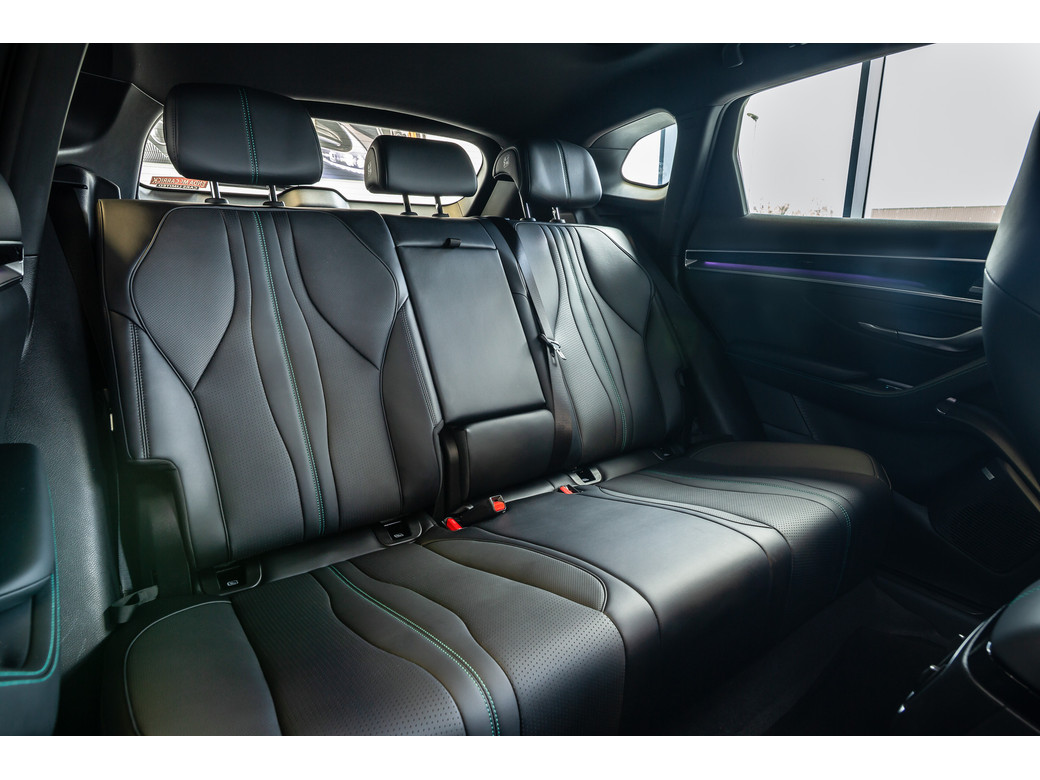 2025 BYD Seal U
