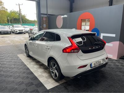 2016 Volvo V40