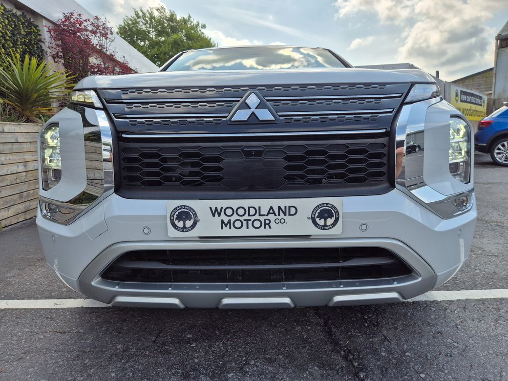 2023 Mitsubishi Outlander