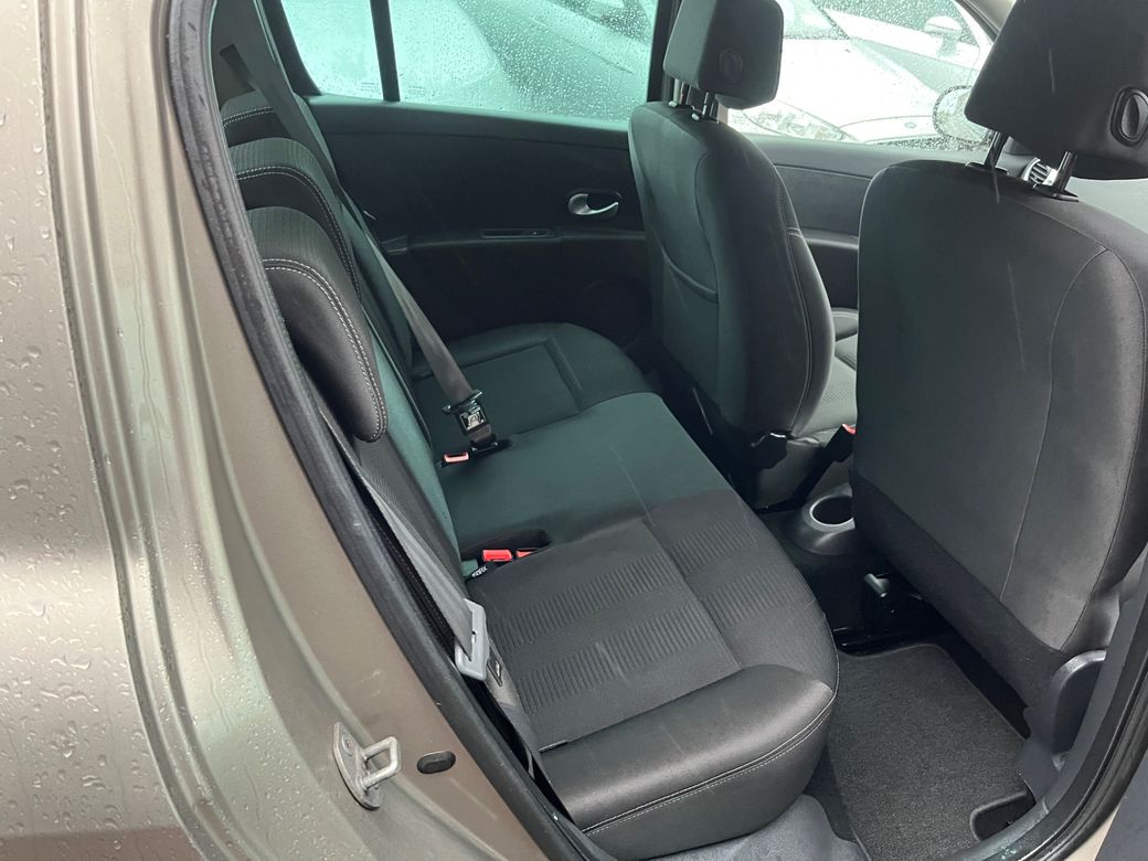 2012 Renault Clio