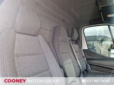 2025 Nissan Interstar