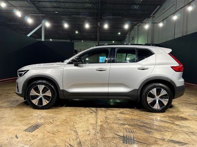2023 Volvo XC40