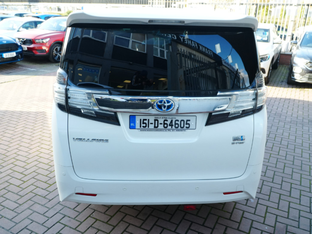 2015 Toyota Alphard