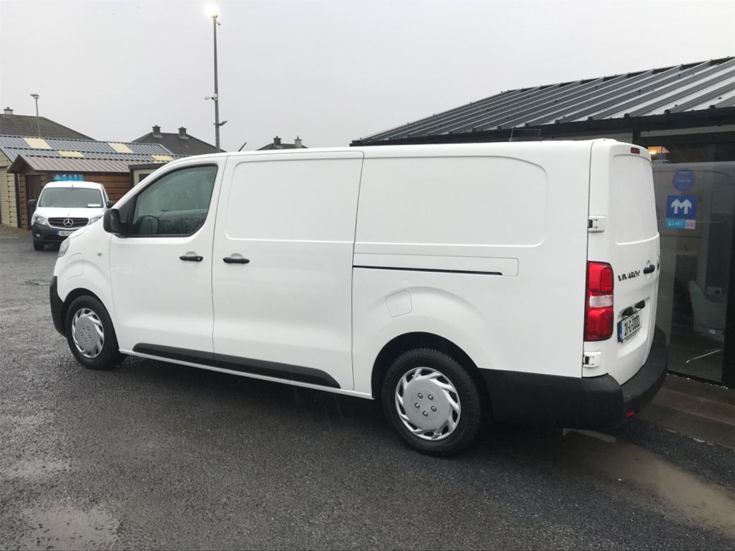 2021 Vauxhall Vivaro