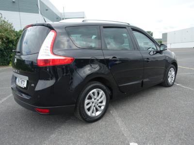 2016 Renault Grand Scenic