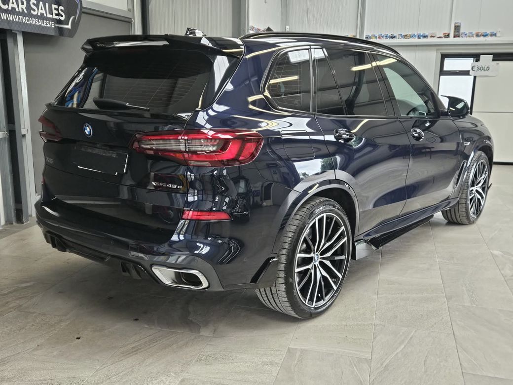 2023 BMW X5