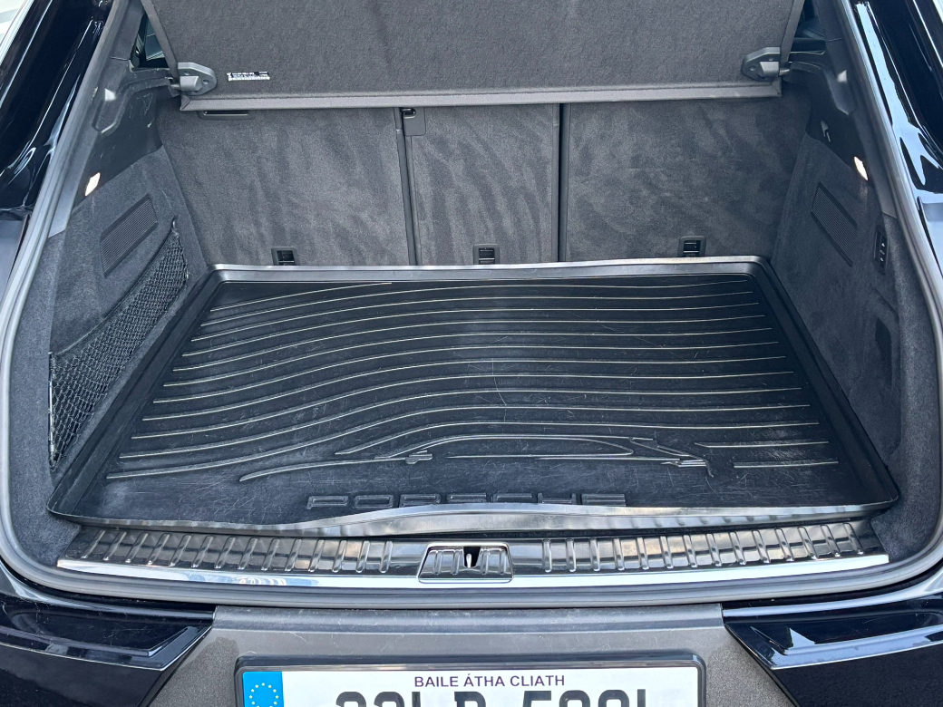 2022 Porsche Cayenne