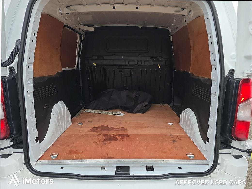 2022 Vauxhall Combo