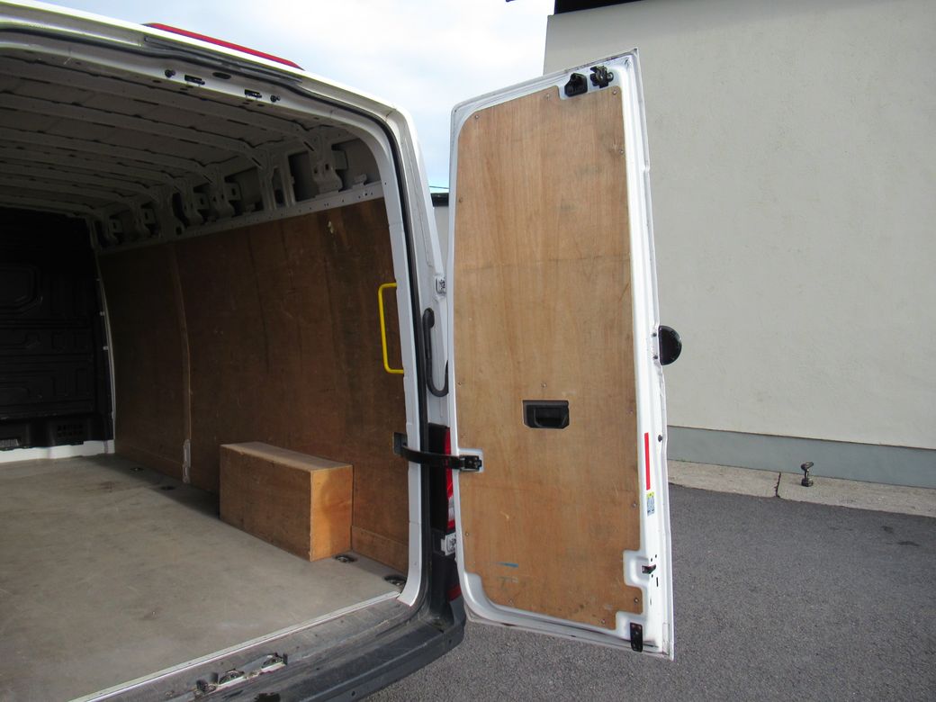 2023 Volkswagen Crafter