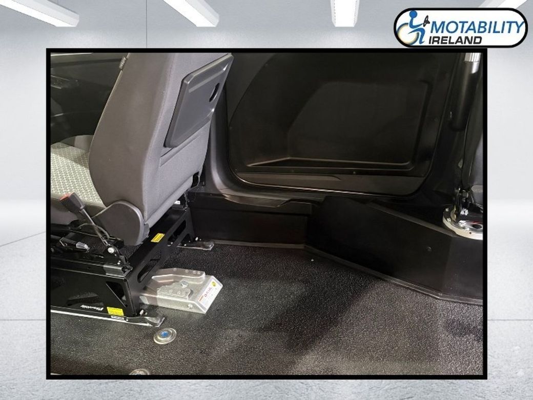 2026 Ford Tourneo Connect