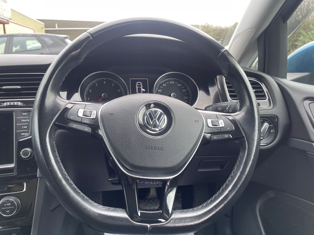 2016 Volkswagen Golf