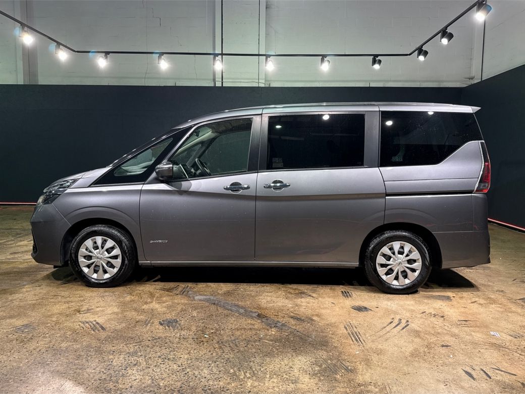 2022 Nissan Serena