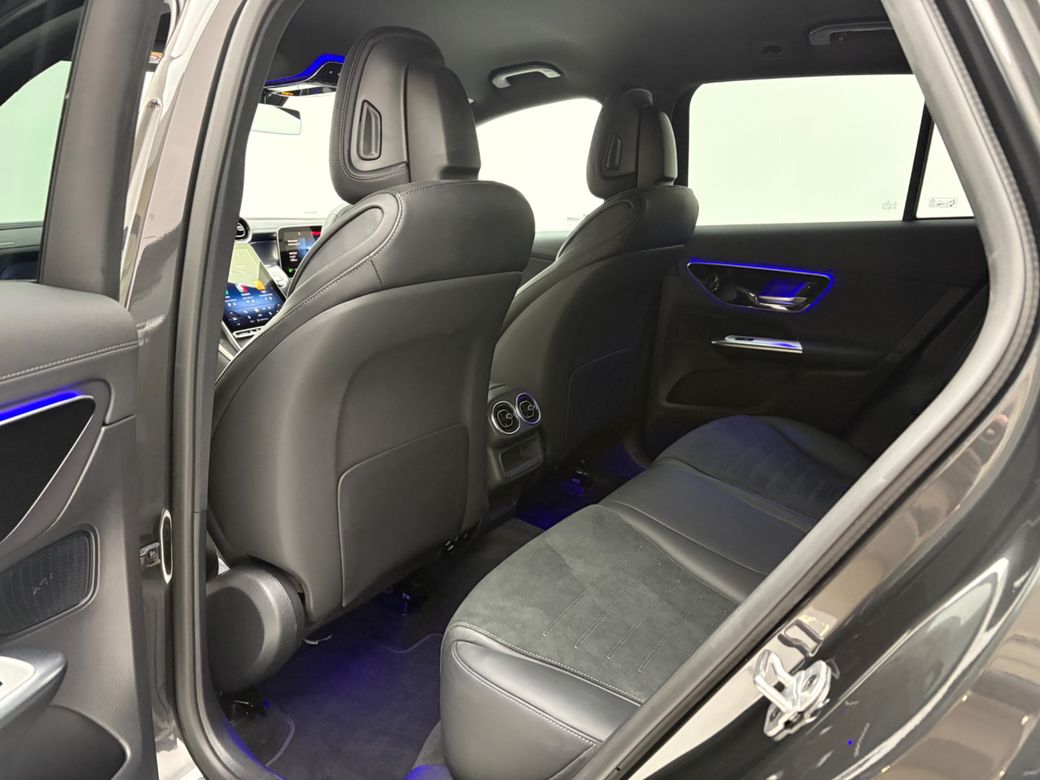 2025 Mercedes-Benz GLC Class
