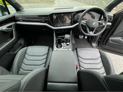 2024 Volkswagen Touareg