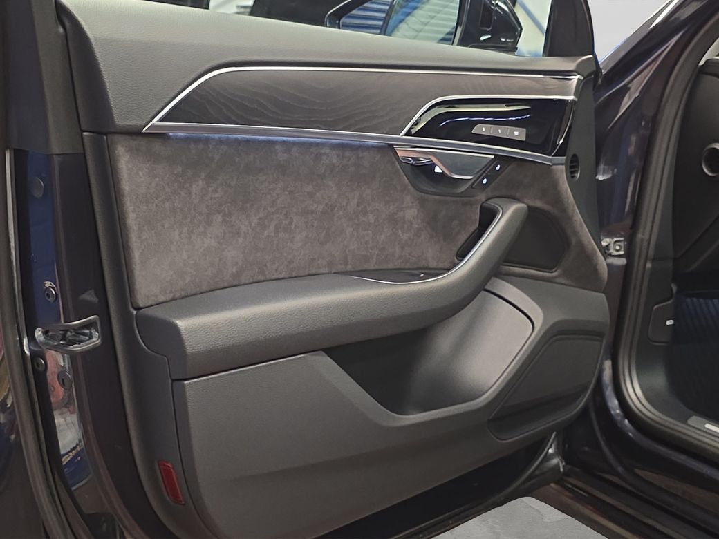 2019 Audi A8