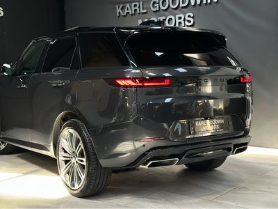 2025 Land Rover Range Rover Sport