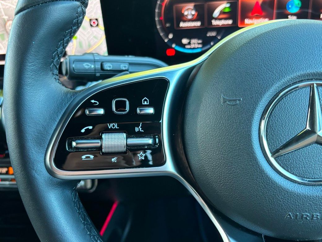 2023 Mercedes-Benz EQB