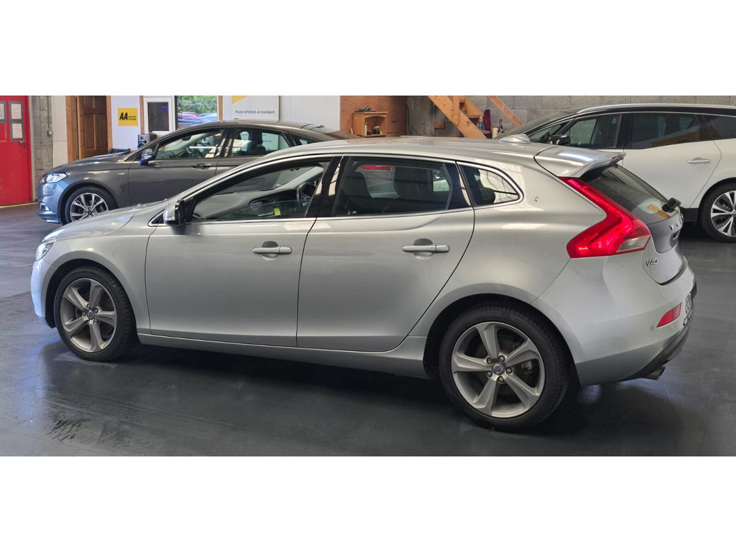 2014 Volvo V40