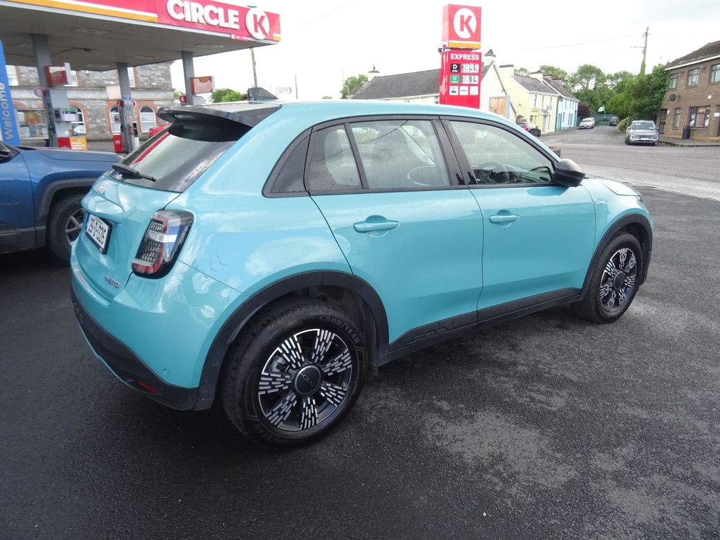 2025 Fiat 600