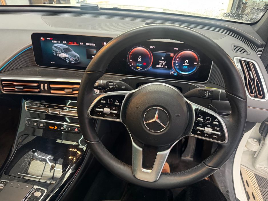 2021 Mercedes-Benz EQC
