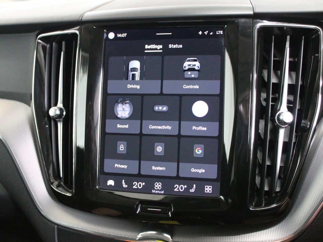 2022 Volvo XC60