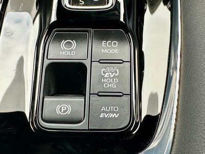 2025 Toyota Alphard