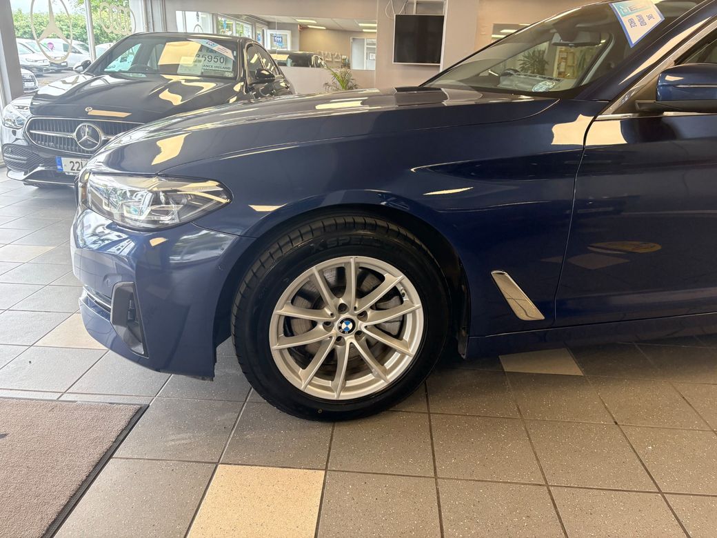 2022 BMW 5 Series