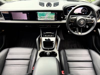 2025 Porsche Cayenne