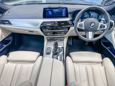 2019 BMW 5 Series