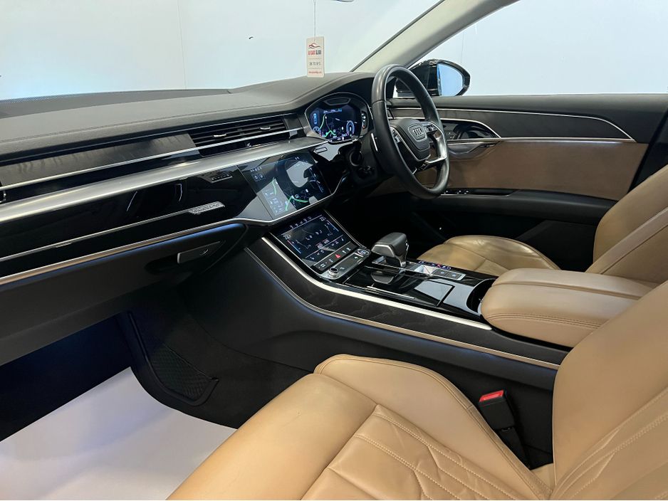 2018 Audi A8
