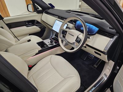 2026 Land Rover Range Rover