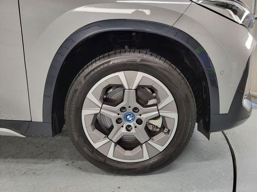 2024 BMW X1