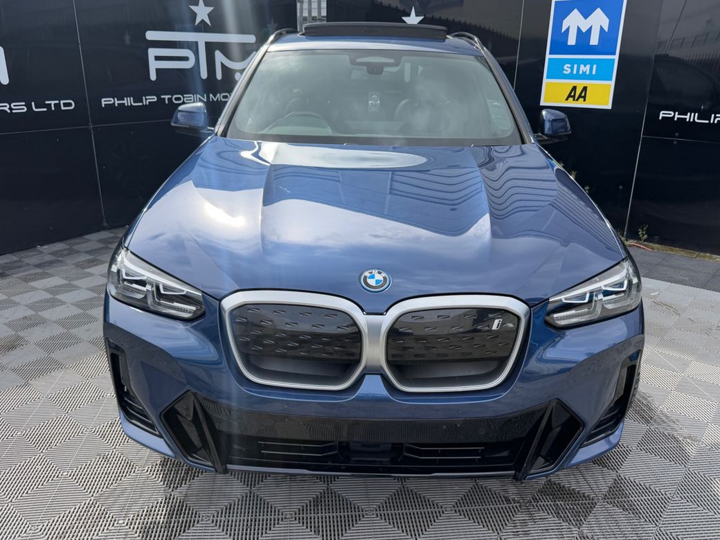 2024 BMW iX3