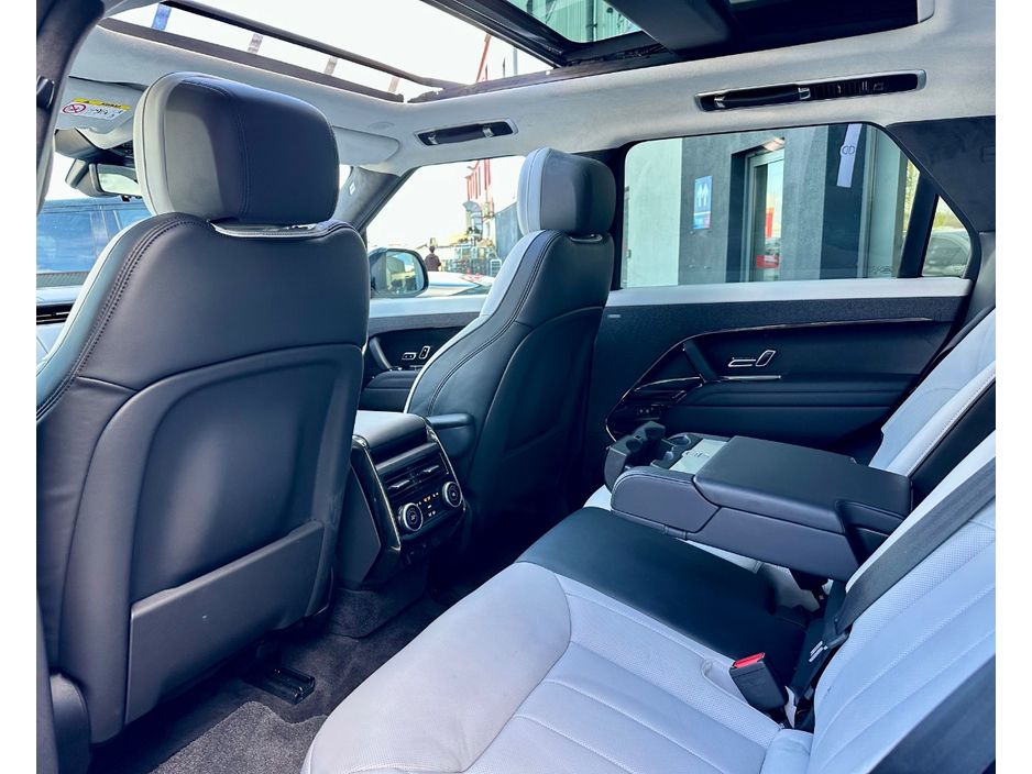 2024 Land Rover Range Rover Sport