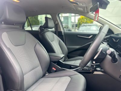 2023 Kia Niro
