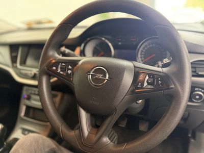 2021 Opel Astra